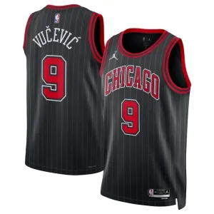 Camiseta Chicago Bulls Nikola Vucevic 9 Statement Edition Negro Swingman para Hombre