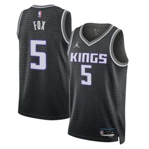 Camiseta Sacramento Kings De Aaron Fox 5 Statement Edition Negro Swingman para Hombre