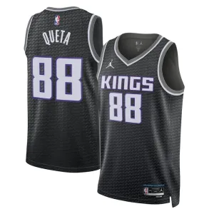 Camiseta Sacramento Kings Neemias Queta 88 Statement Edition Negro Swingman para Hombre