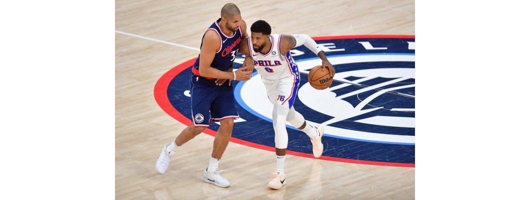 El primer partido de la temporada de Paul George fue contra Los Angeles Clippers