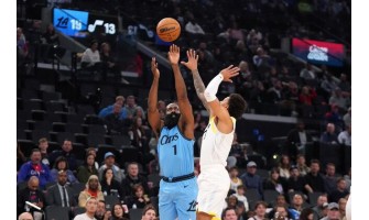 James Harden y Chris Paul se reencuentran en el partido