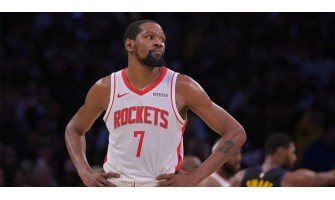 Kevin Durant anima a Brunson a disfrutar de la efímera gloria del campeonato