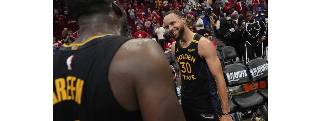 Solo los Golden State Warriors avanzaron a la segunda ronda de los playoffs como equipo veterano Solo los Golden State Warriors avanzaron a la segunda ronda de los playoffs como equipo veterano